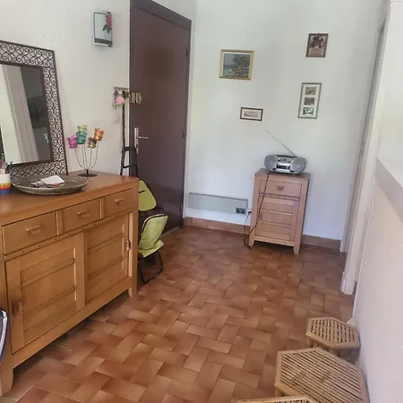 Panorama 83 Apartment